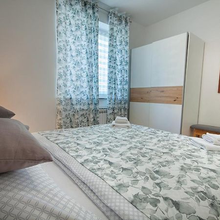 Apartman Plitvice Happy Home Plitvička Jezera Esterno foto