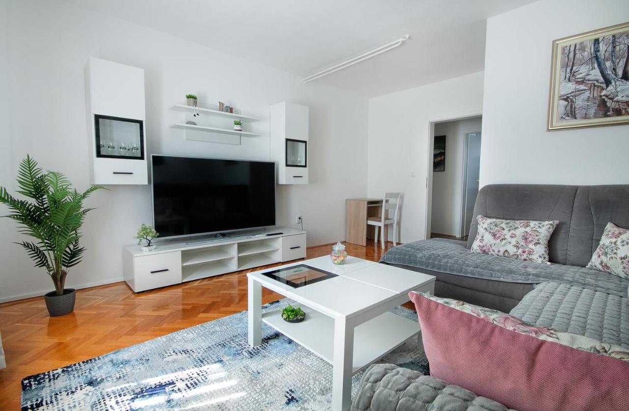 Apartman Plitvice Happy Home Plitvička Jezera Esterno foto